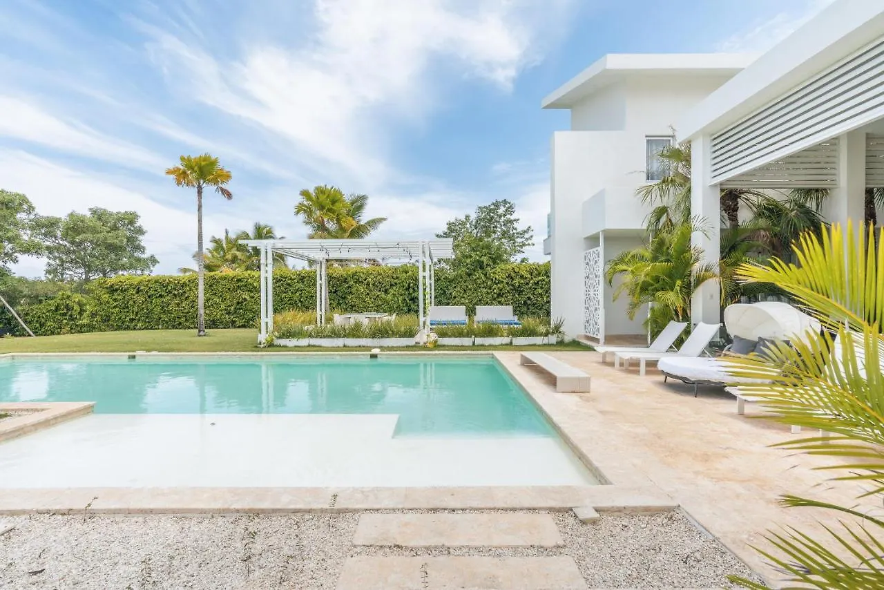 Luxury Lakefront Vacation Paradise! Punta Cana 0*,  Dominican Republic